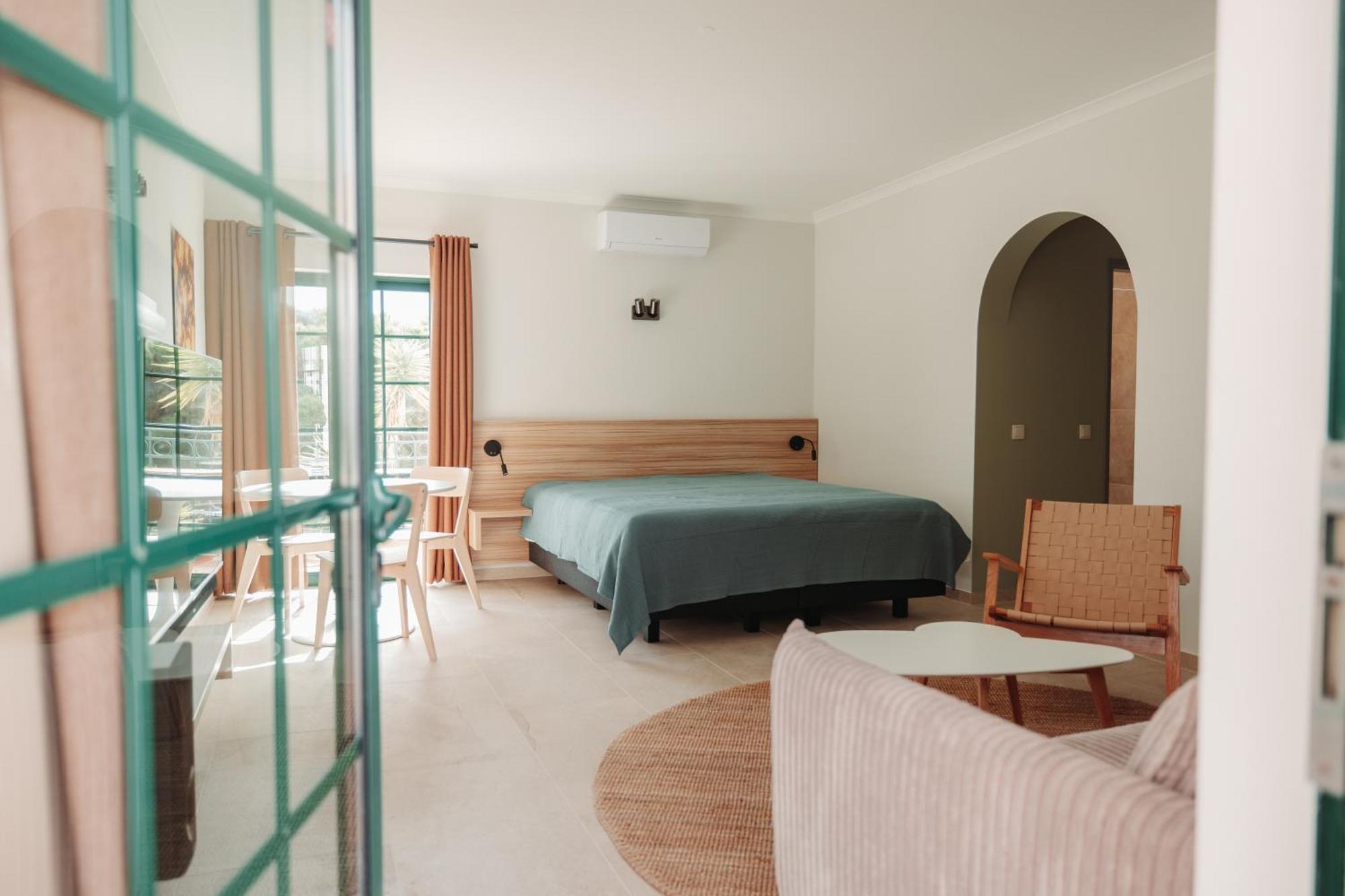Casa Velha Apartments - Adults Friendly Albufeira Exterior photo